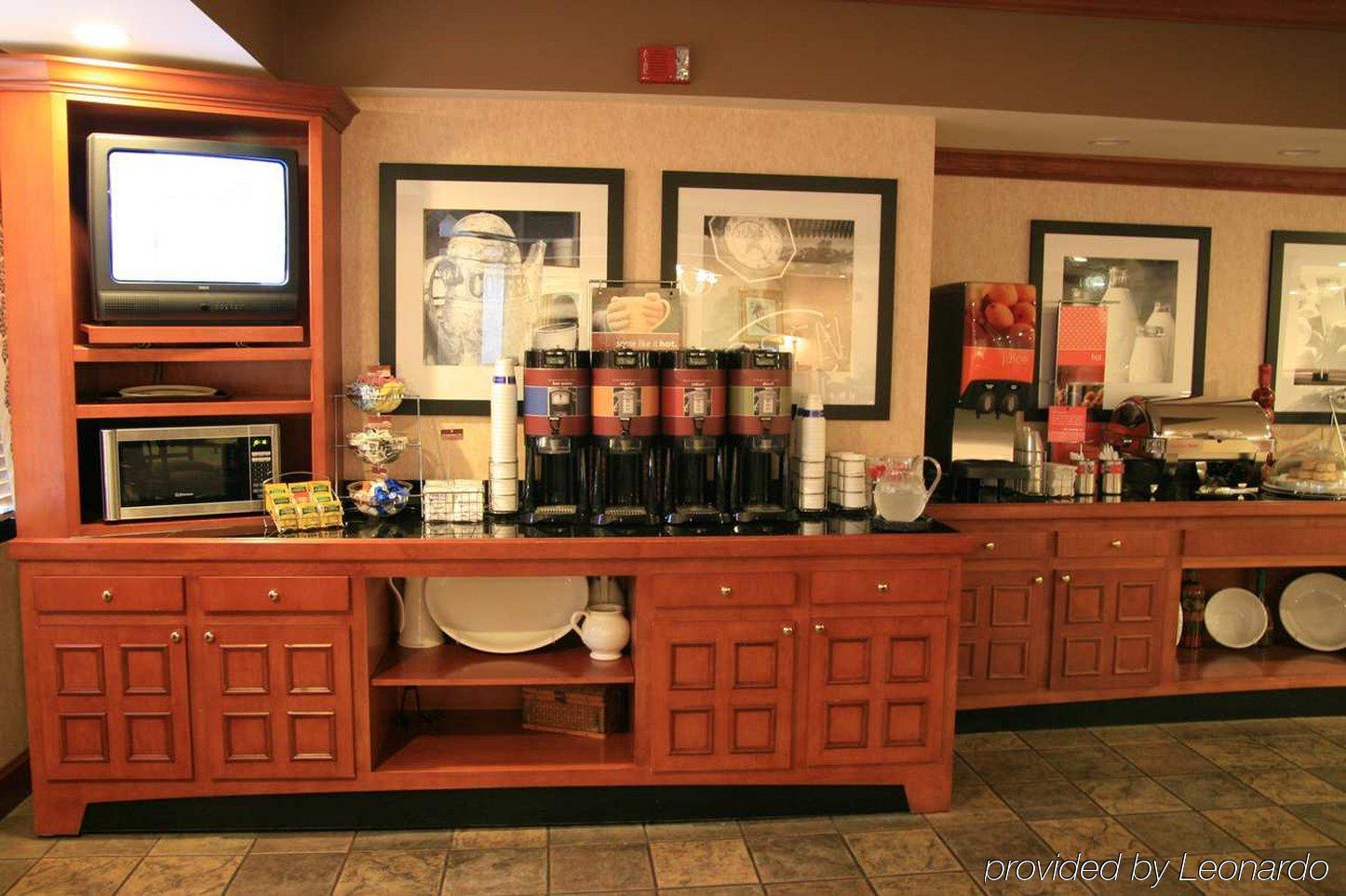 Hampton Inn Lafayette Restoran gambar