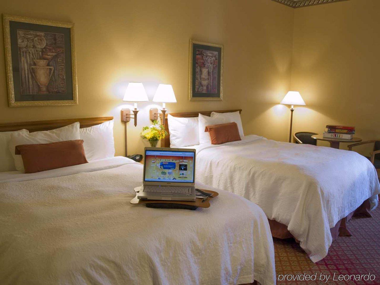 Hampton Inn Lafayette Bilik gambar